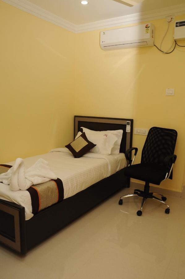 Saibala Transit Hotel Chennai Exterior photo