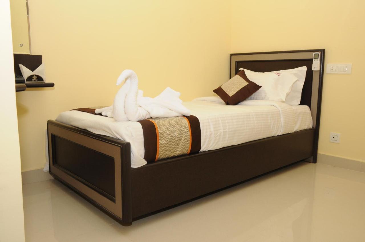 Saibala Transit Hotel Chennai Exterior photo